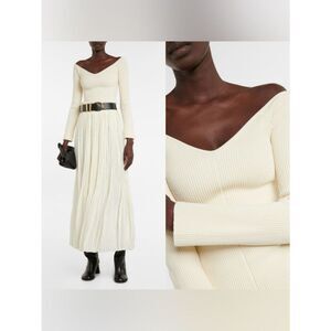 Khaite Luella off-shoulder ribbed-knit top in Cream